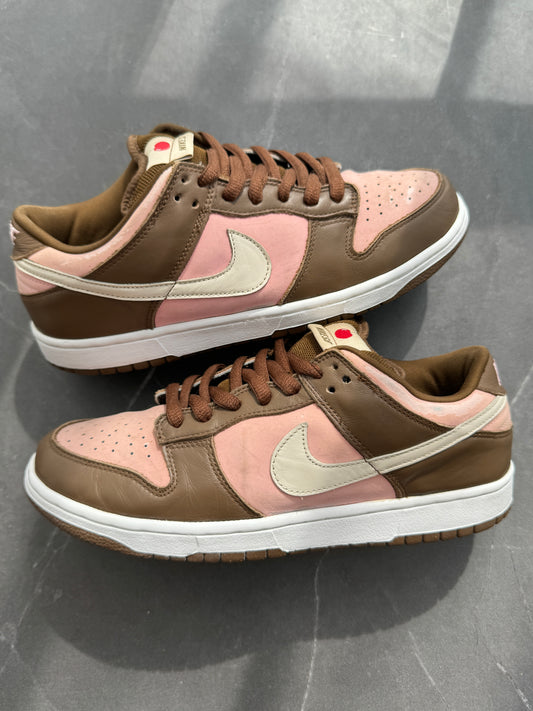 Dunk Low Pro SB Stussy Cherry US9.5