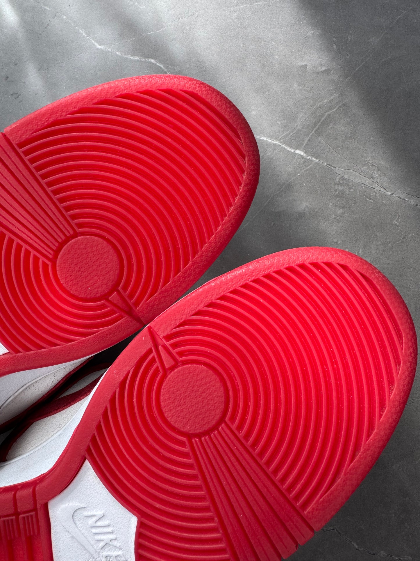 Dunk Low Premium SB Valentines Day 2013