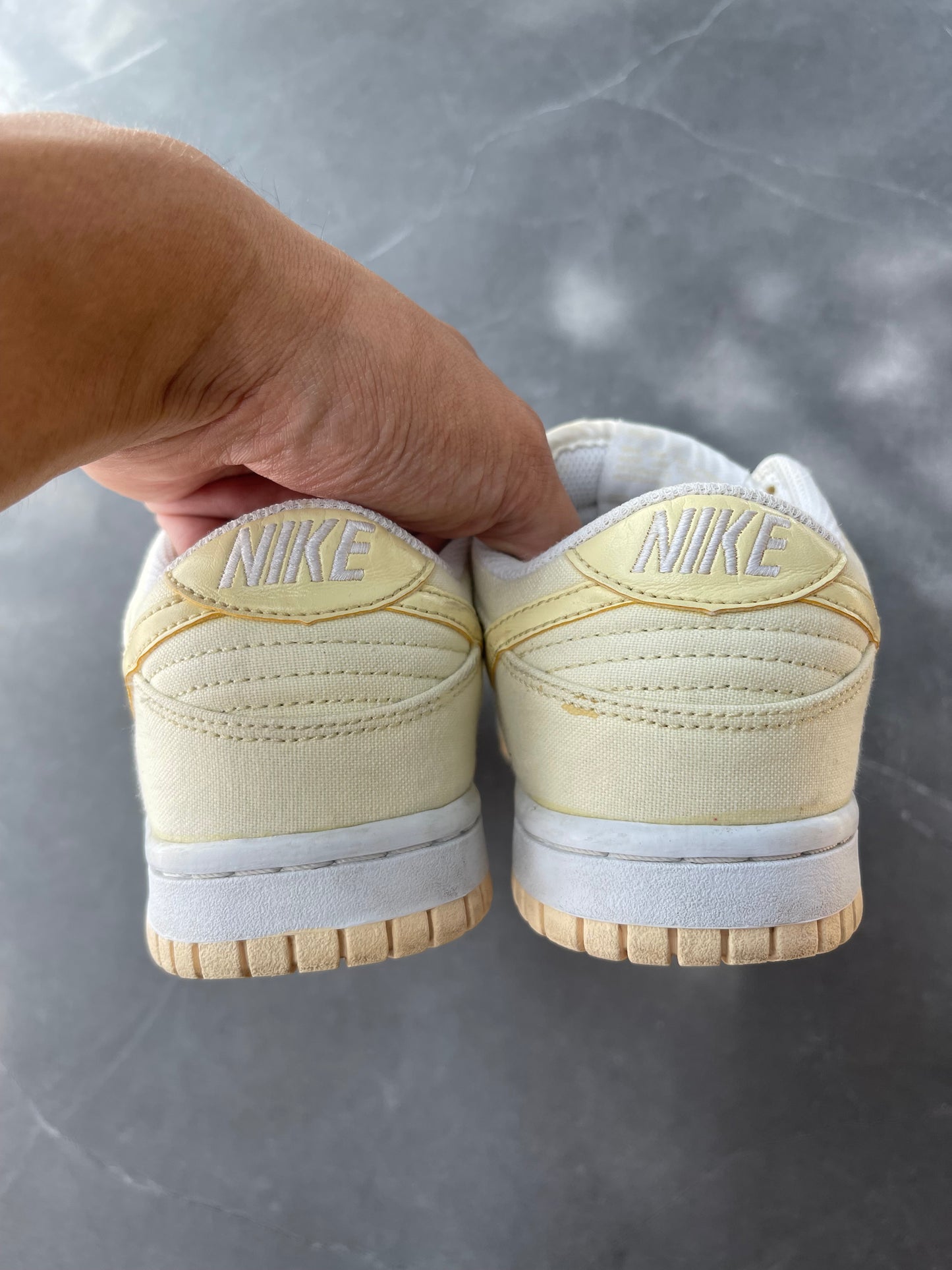 Dunk Low Lightbulb 2010