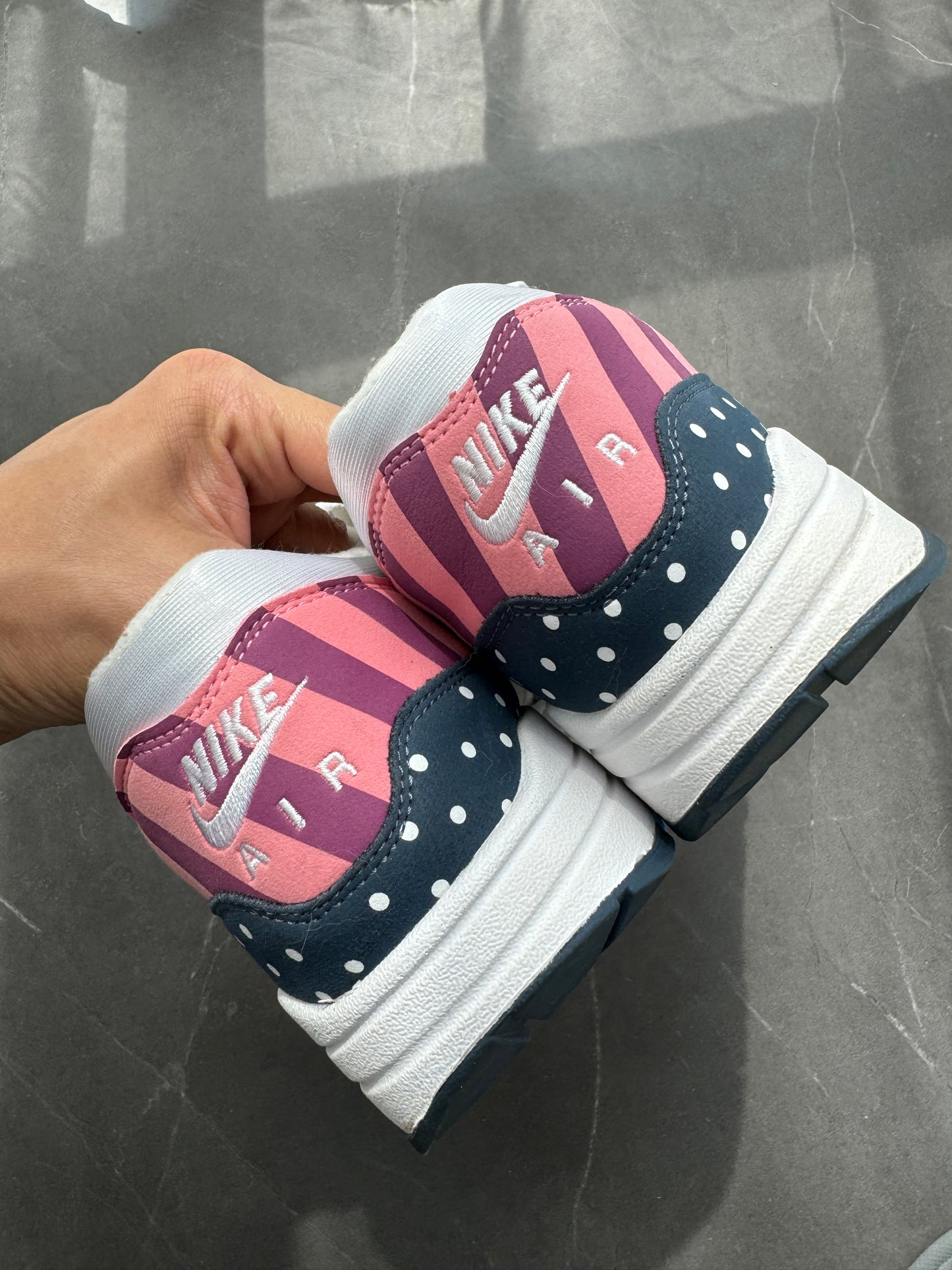 Air Max 1 Parra 2018 US10