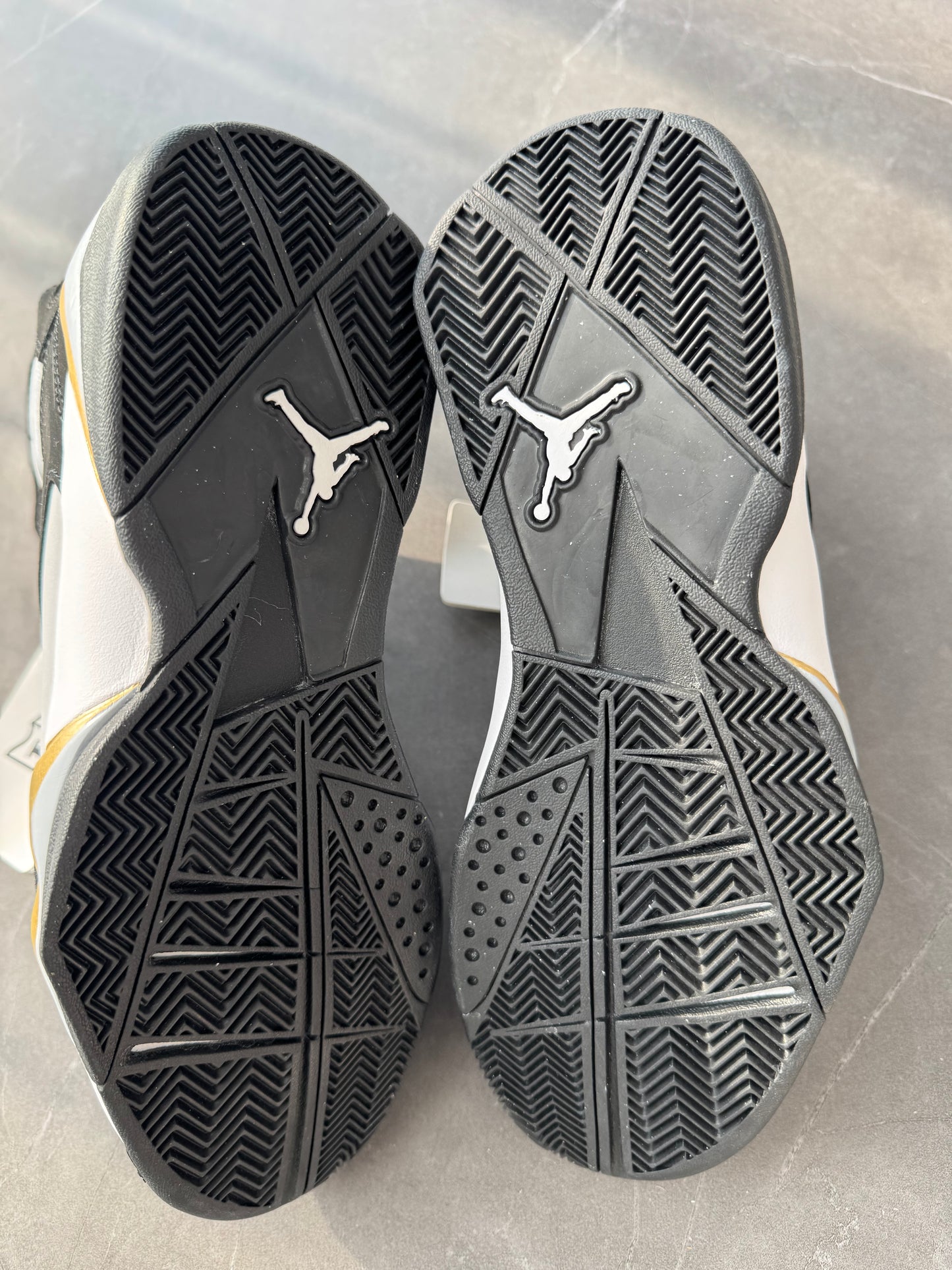 Jordan True Flight Black Metallic Gold Unreleased Sample 2018