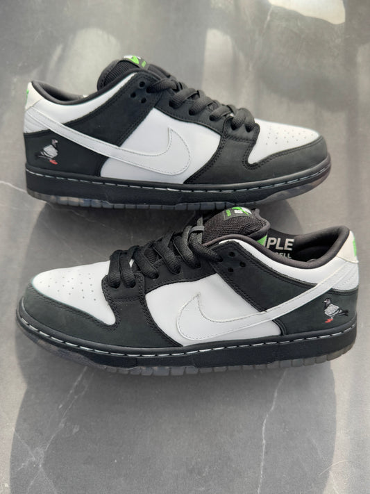 Dunk Low Pro SB Panda Pigeon US9