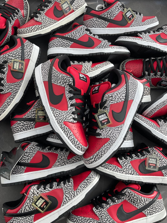 Dunk Low Premium SB Supreme Red Cement US8.5~10.5