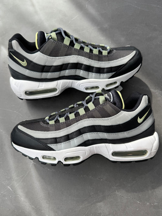 Air Max 95 Black Stone Green Sample