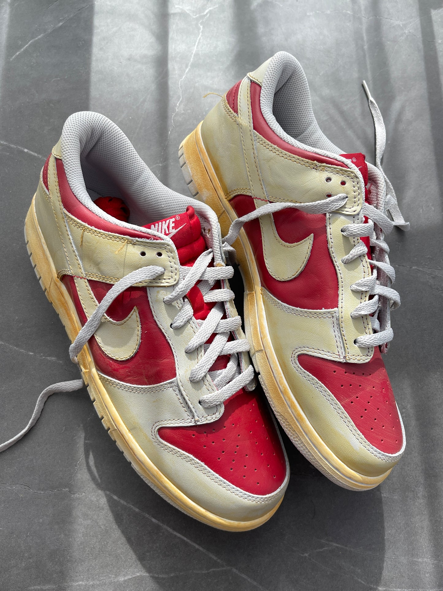 Dunk Low VNTG Pack Reverse Ultraman 2011