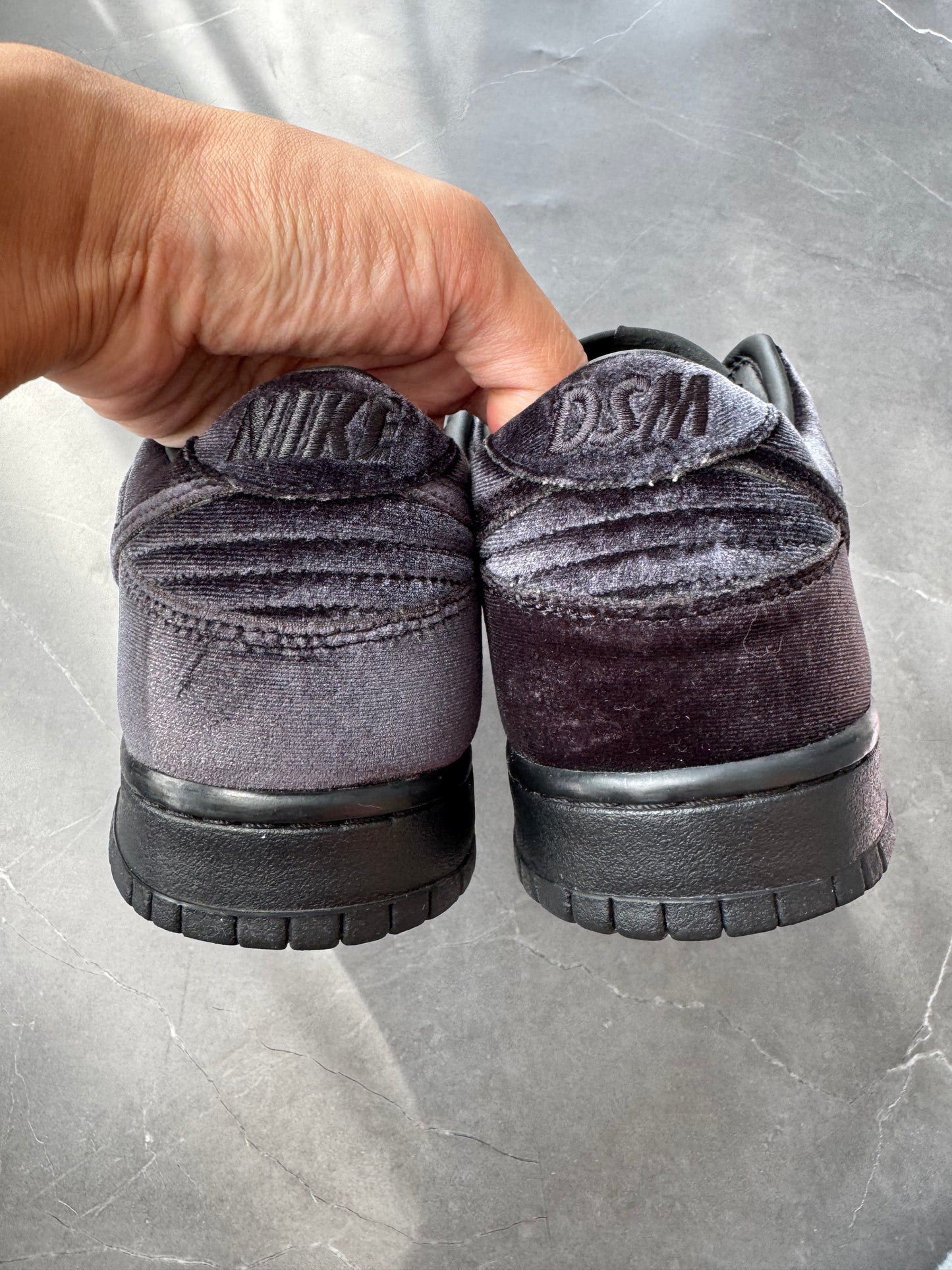 Dunk Low Dover Street Market Triple Black Velvet