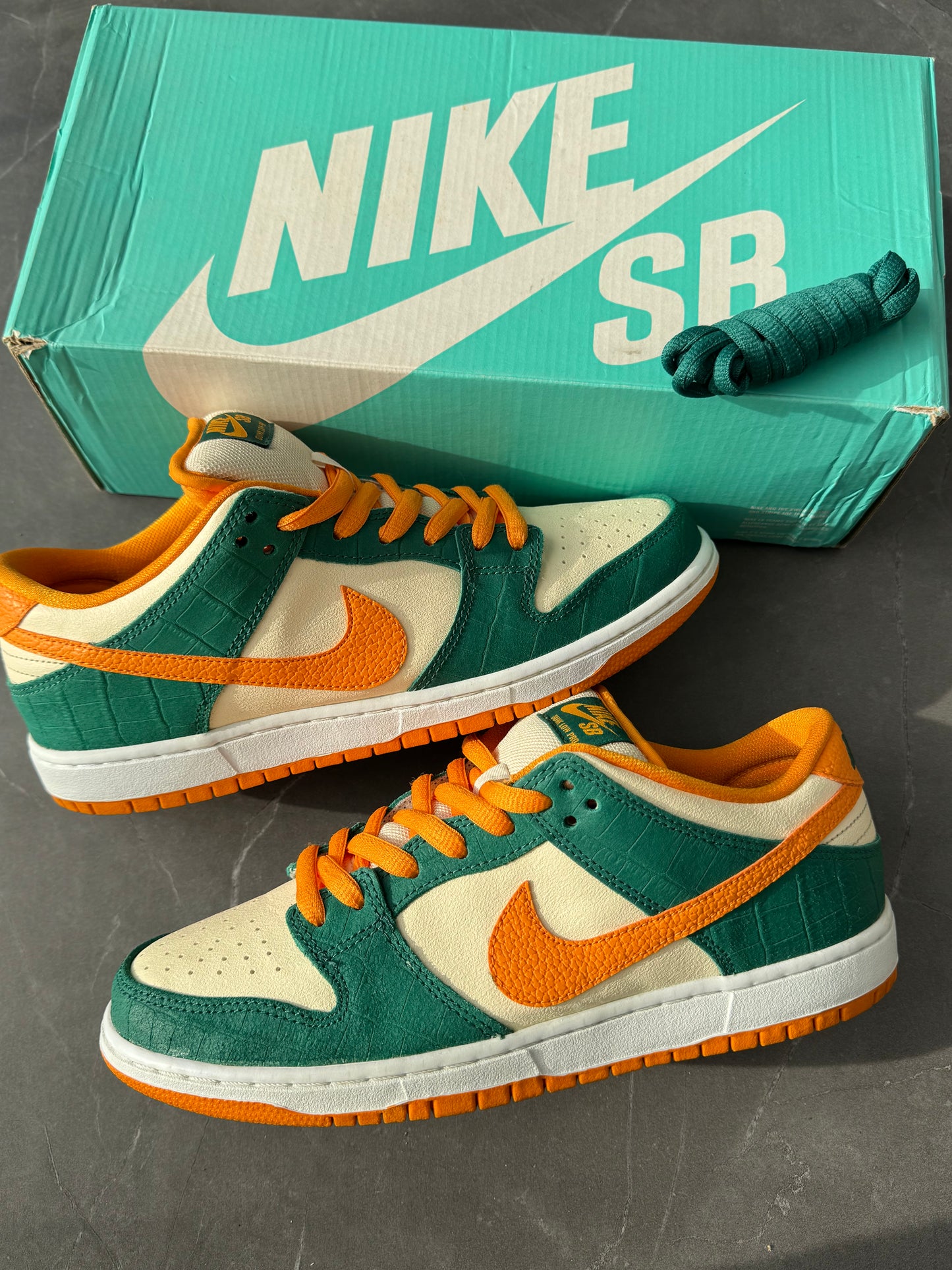Dunk Low Pro SB Legion Pine Kumquat 2014 US9