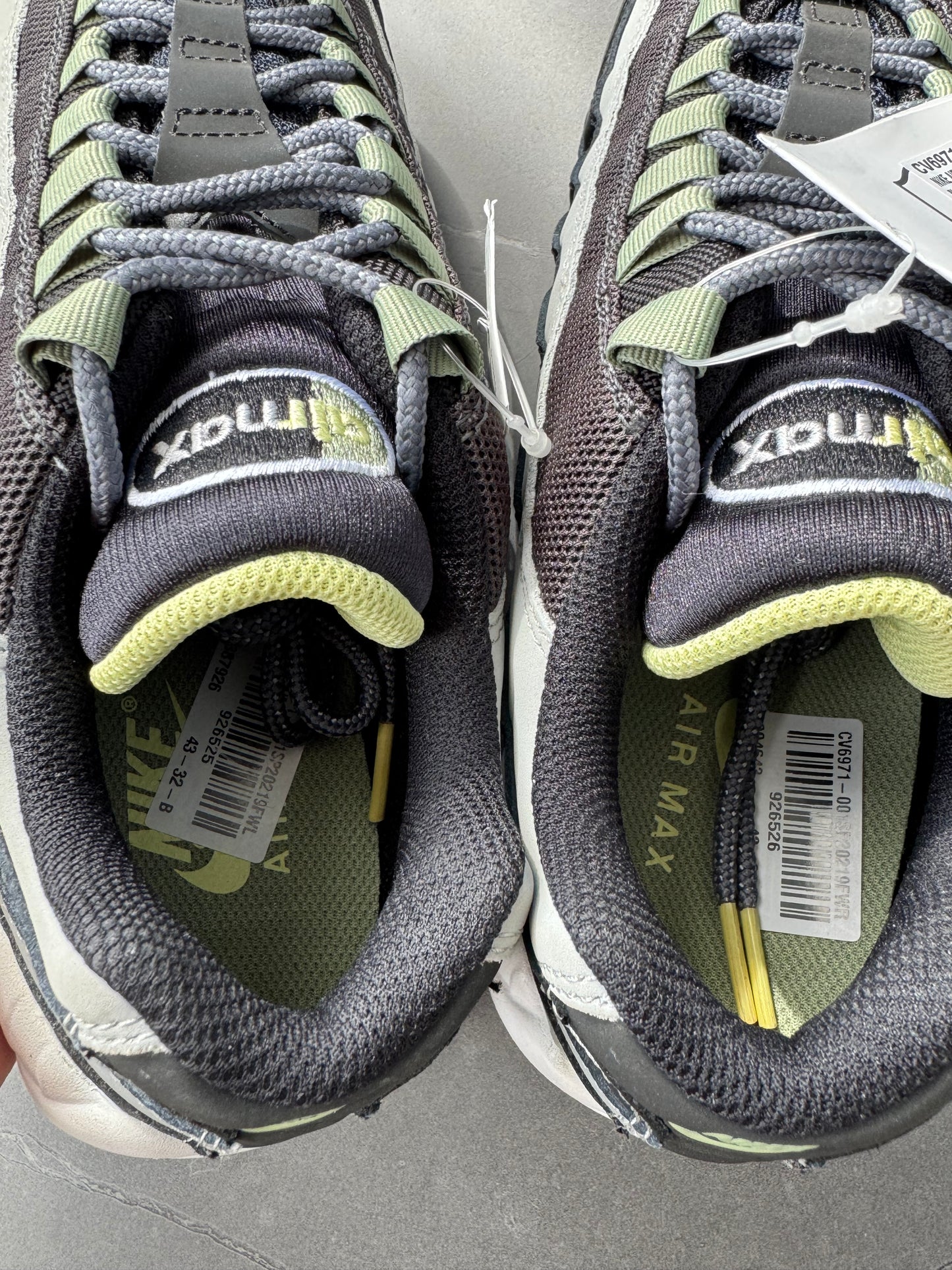 Air Max 95 Black Stone Green Sample
