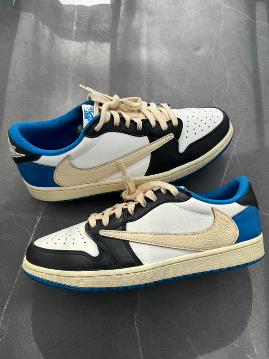 Air Jordan 1 Low Travis Scott Fragment Design  US9.5