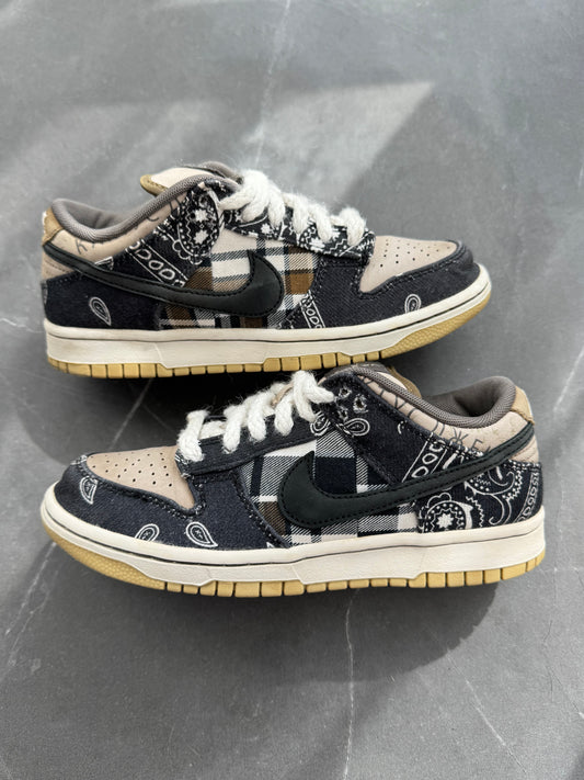 Dunk Low Pro SB Travis Scott US5