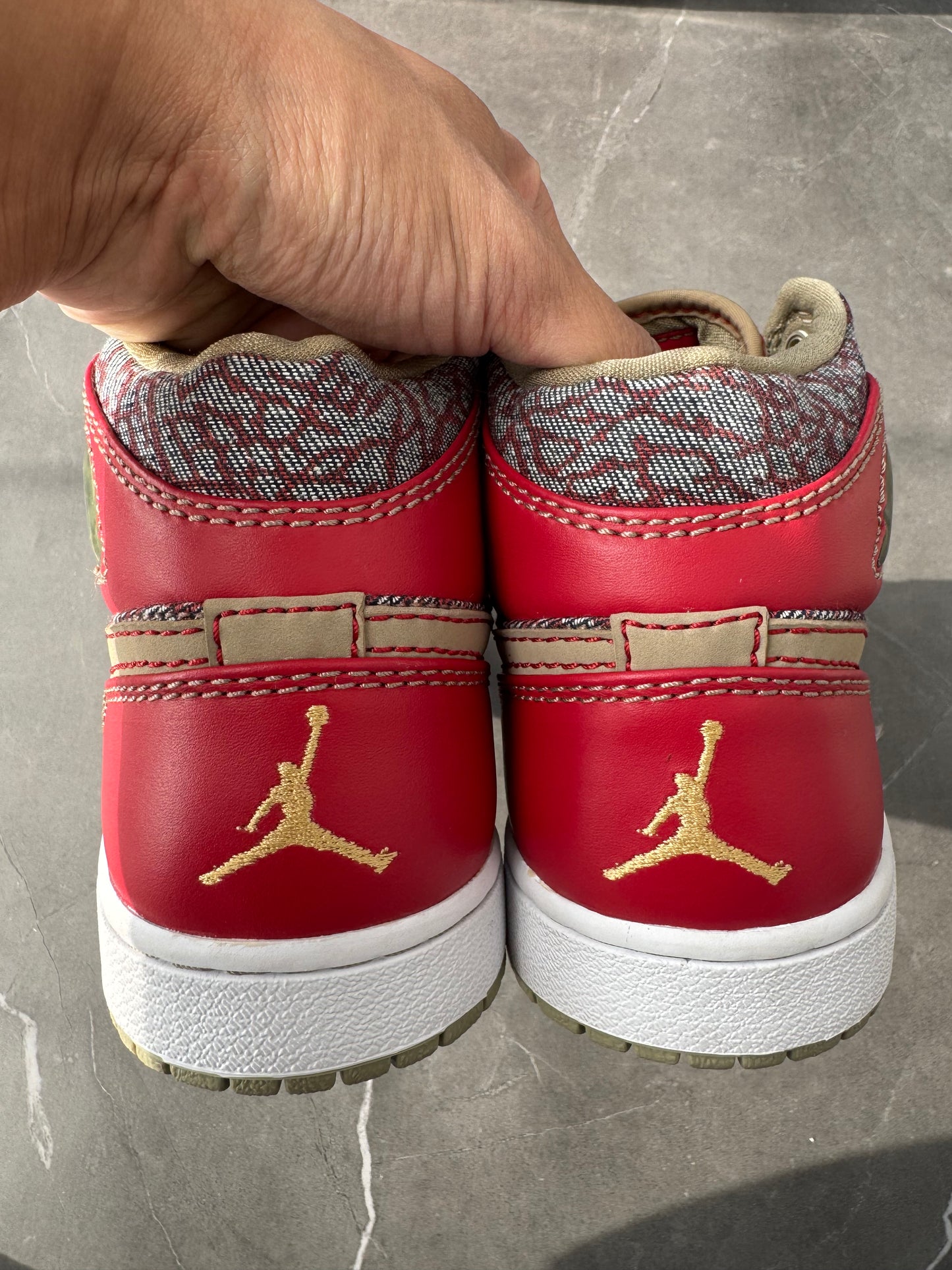 Air Jordan 1 Levi's Denim Pack