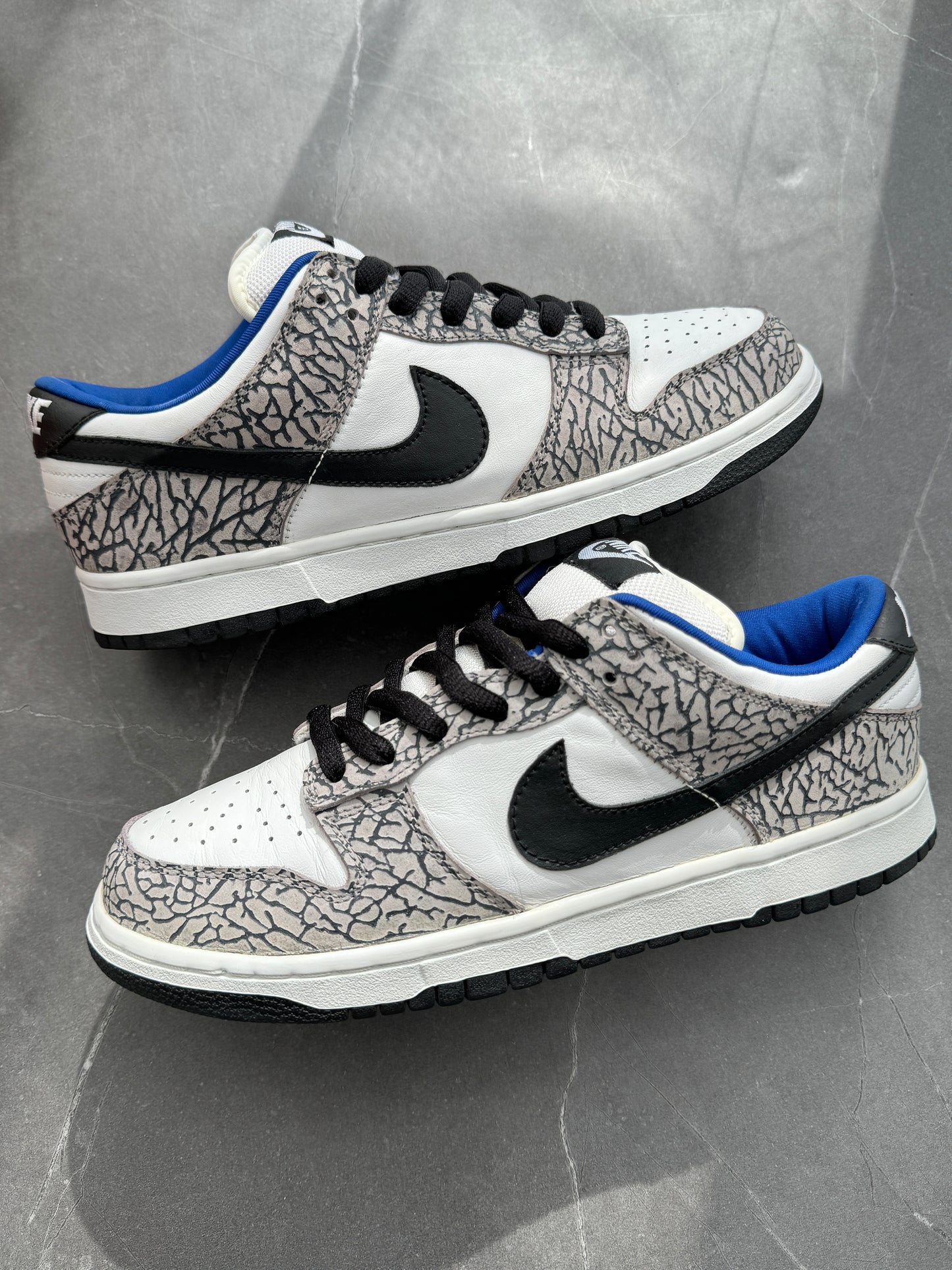 Dunk Low Pro SB Supreme White Cement 2002 US9