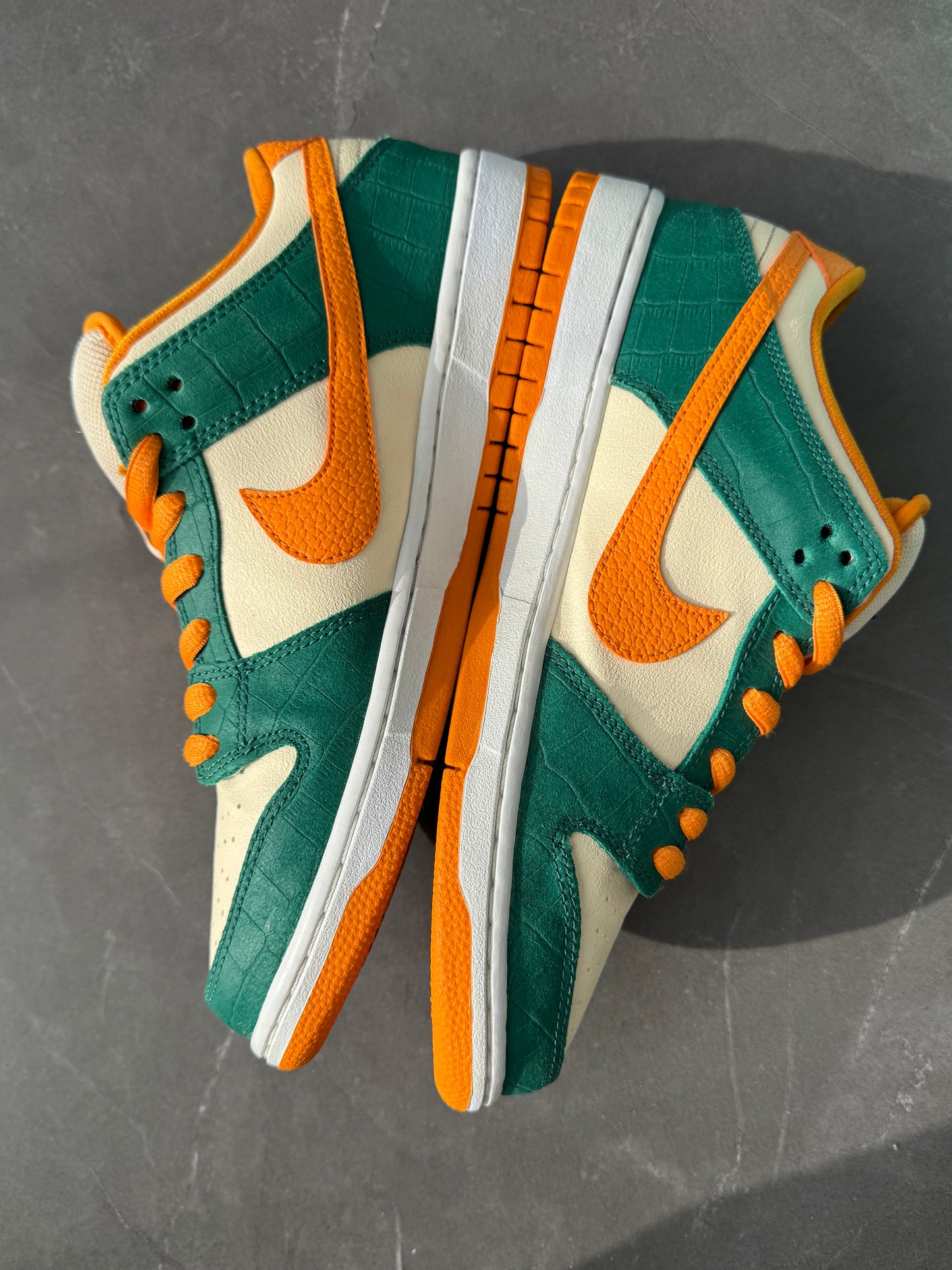 Dunk Low Pro SB Legion Pine Kumquat 2014 US9