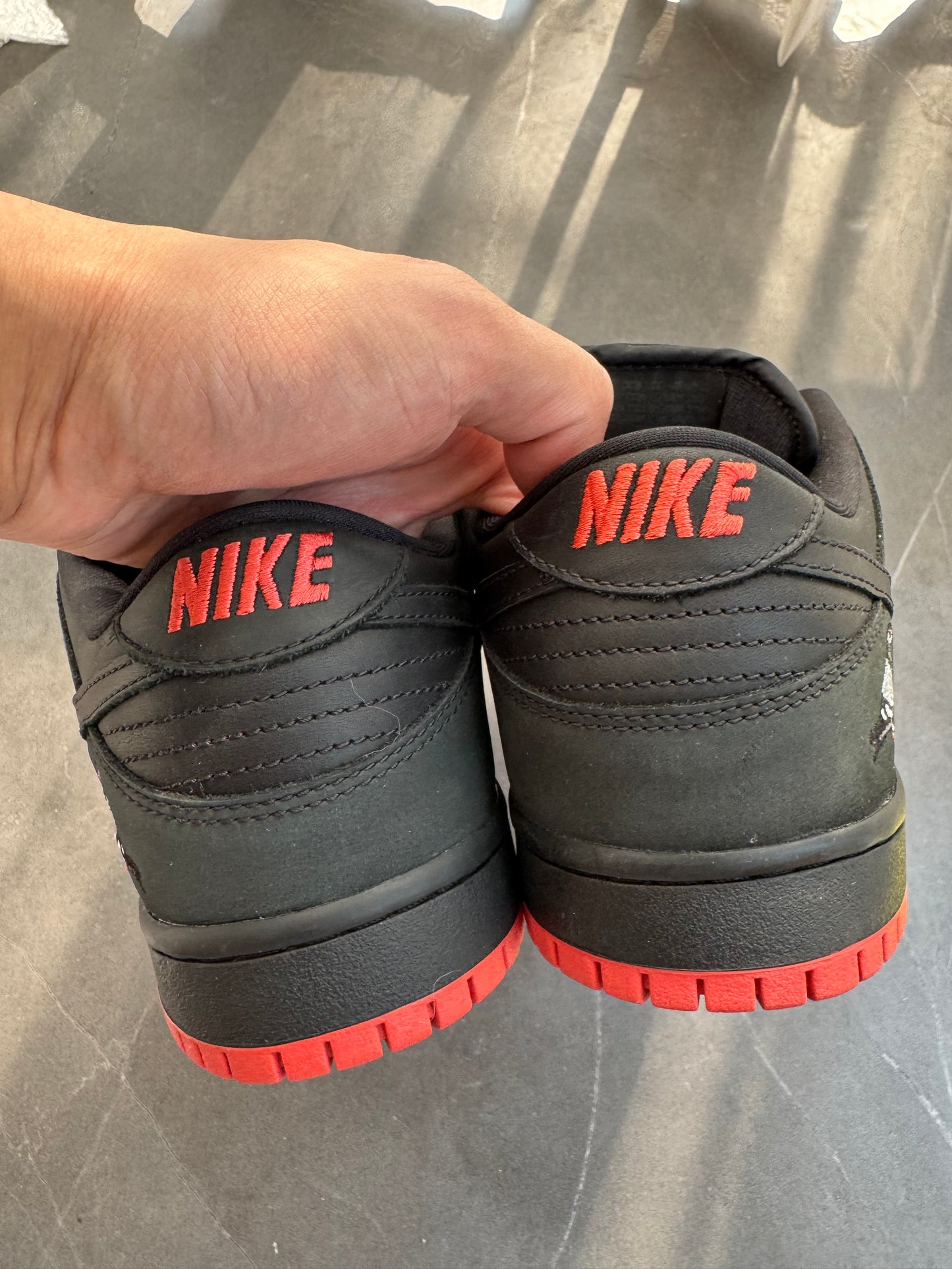 Dunk Low Pro SB Black Pigeon US9