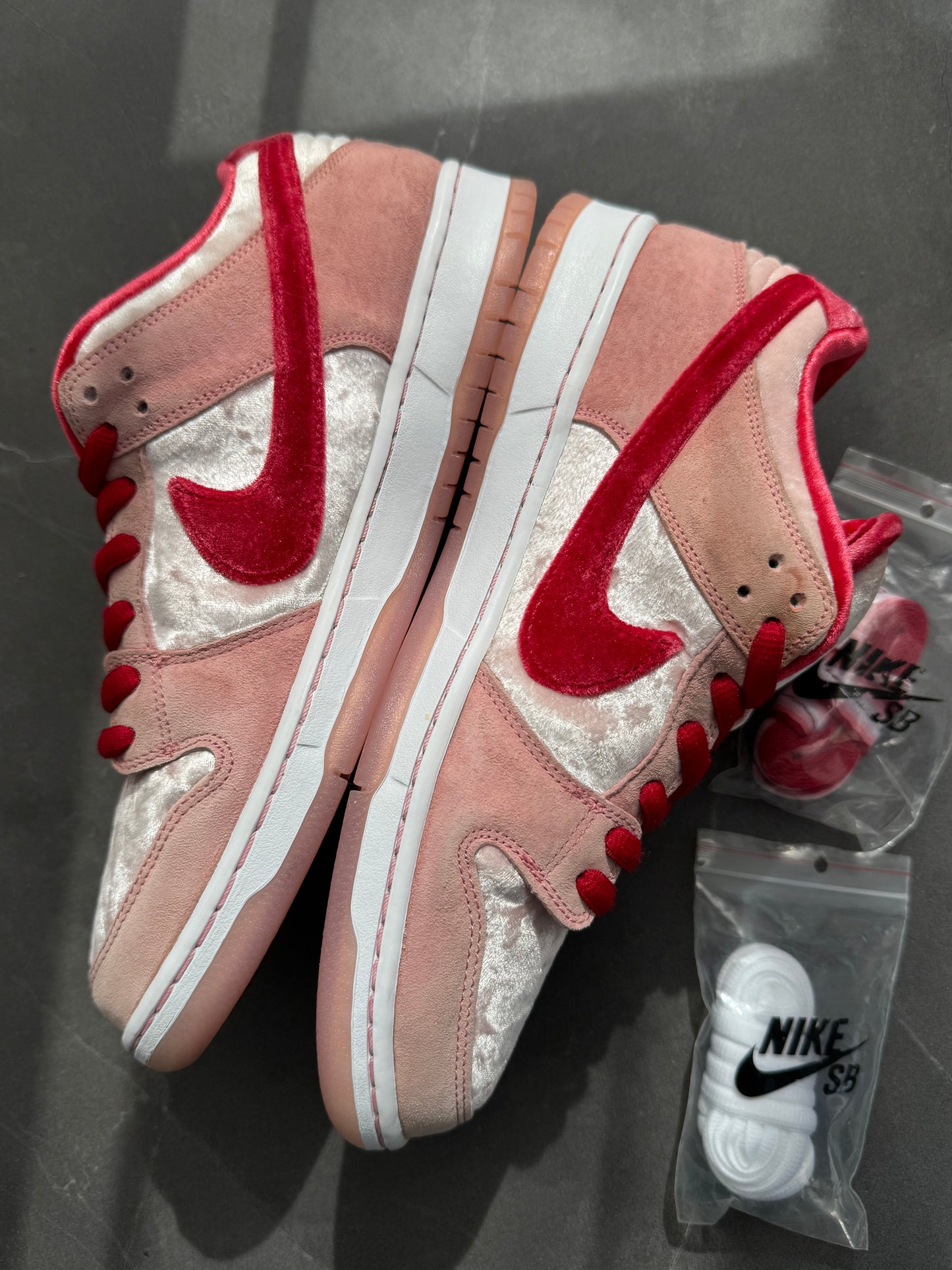 Dunk Low Pro SB Strange Love US10.5