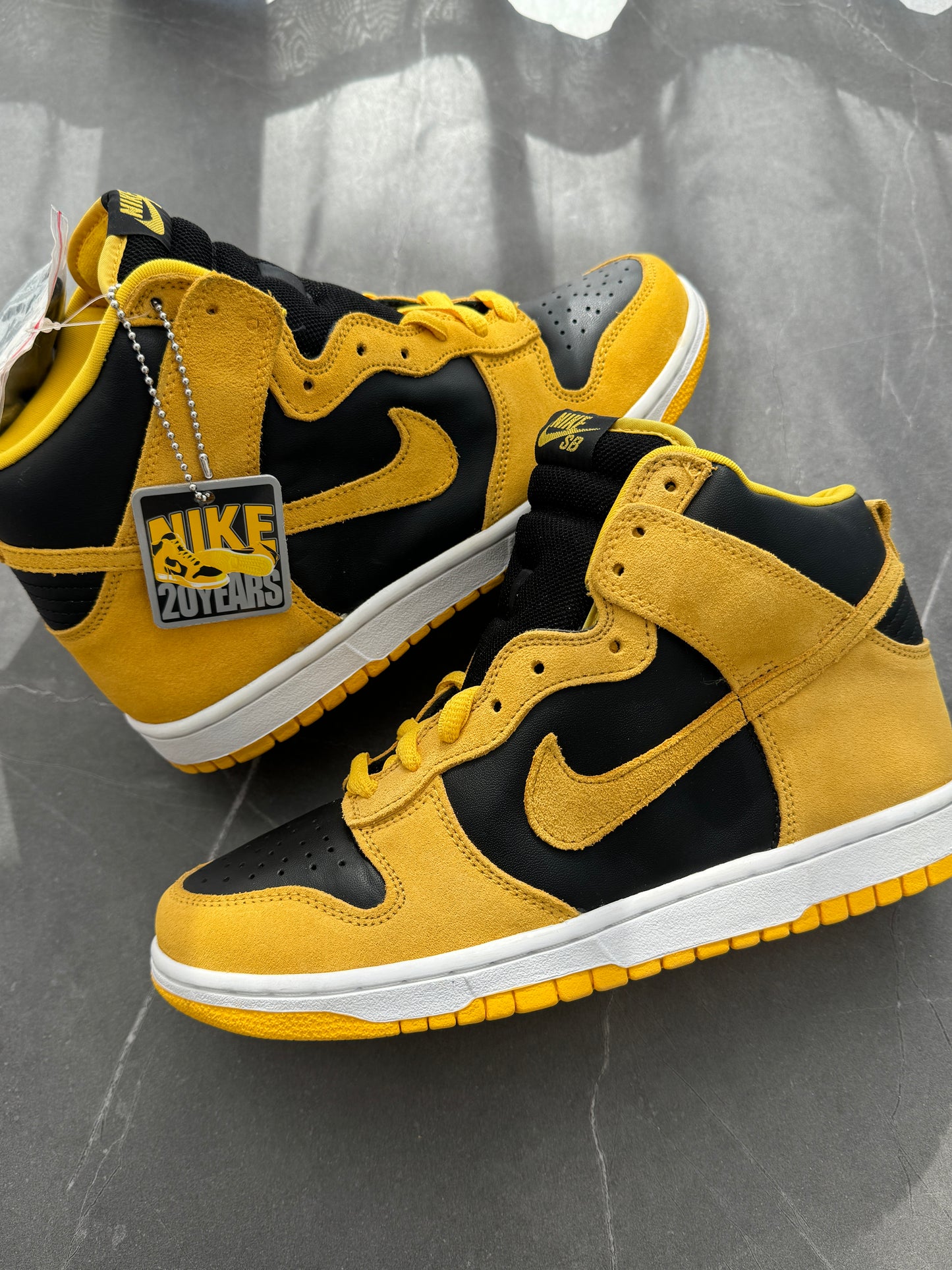 Dunk High Pro SB BTTYS Pack “Iowa" 2005