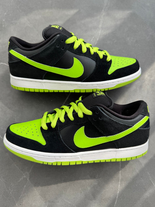Dunk Low Pro SB J Pack 2011