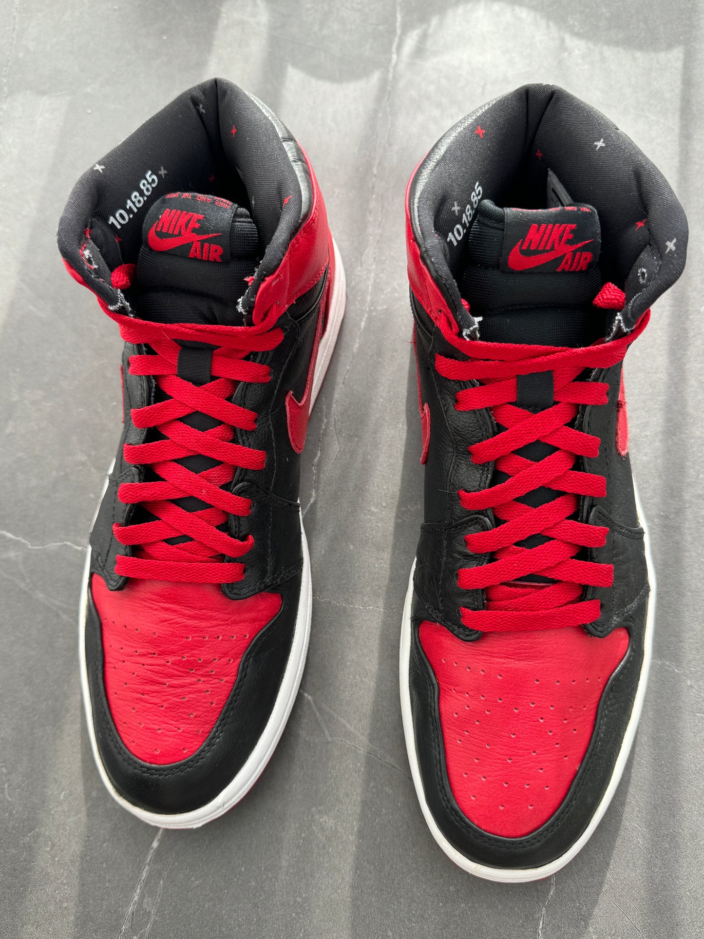 Air Jordan 1 High Banned 2011