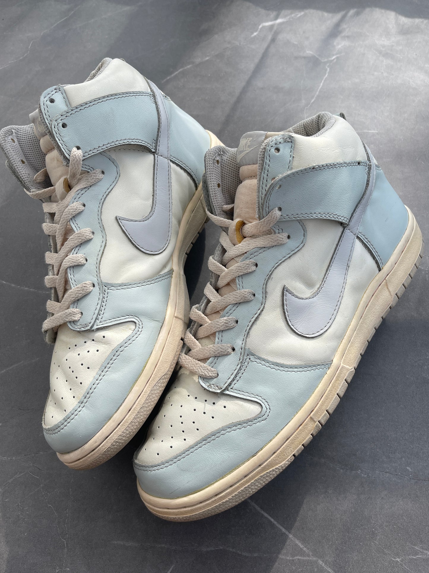 Dunk High VNTG Pack Neutural Grey Sail 2008