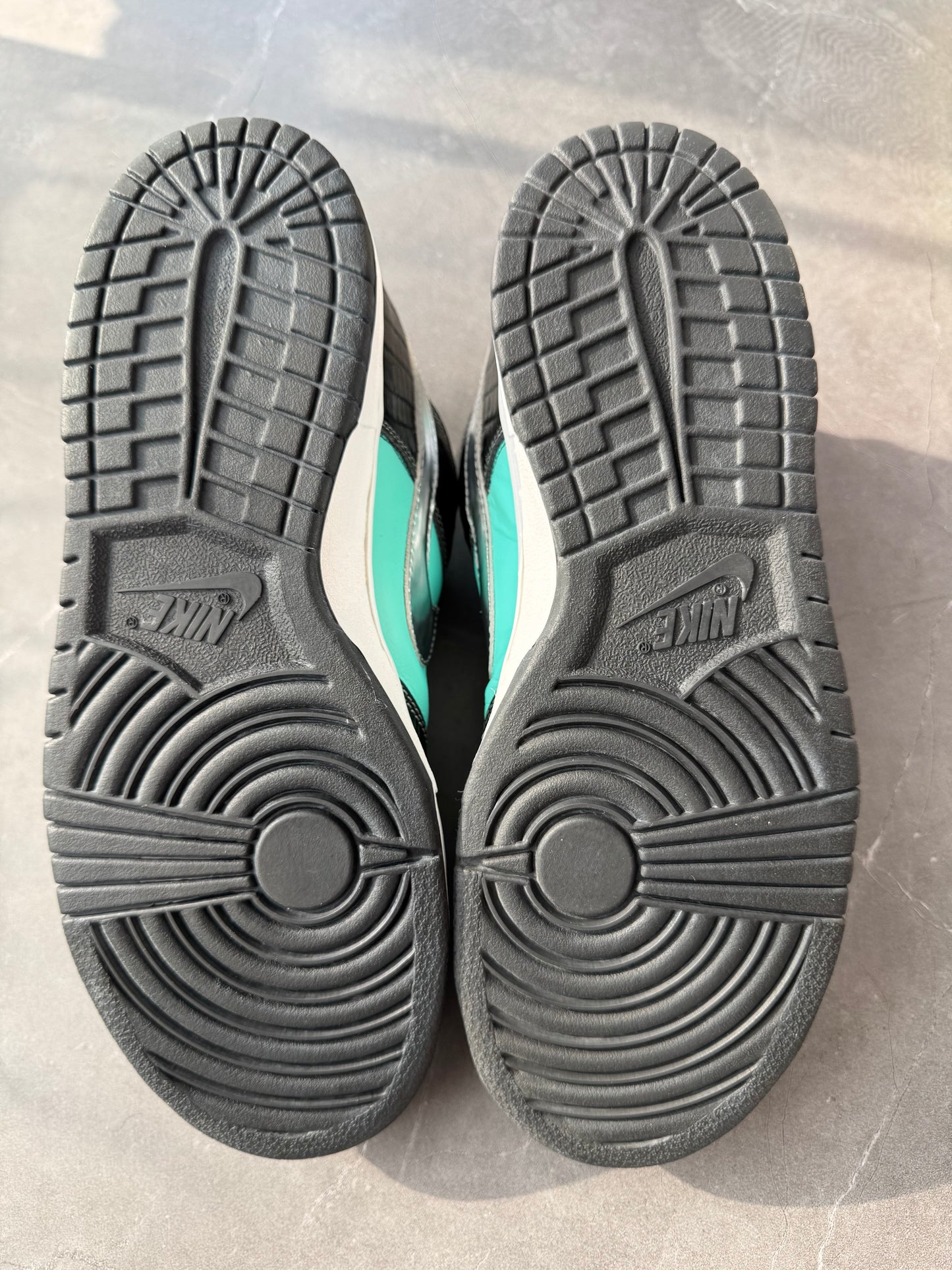 Dunk Low Pro SB Tiffany Diamond US10.5