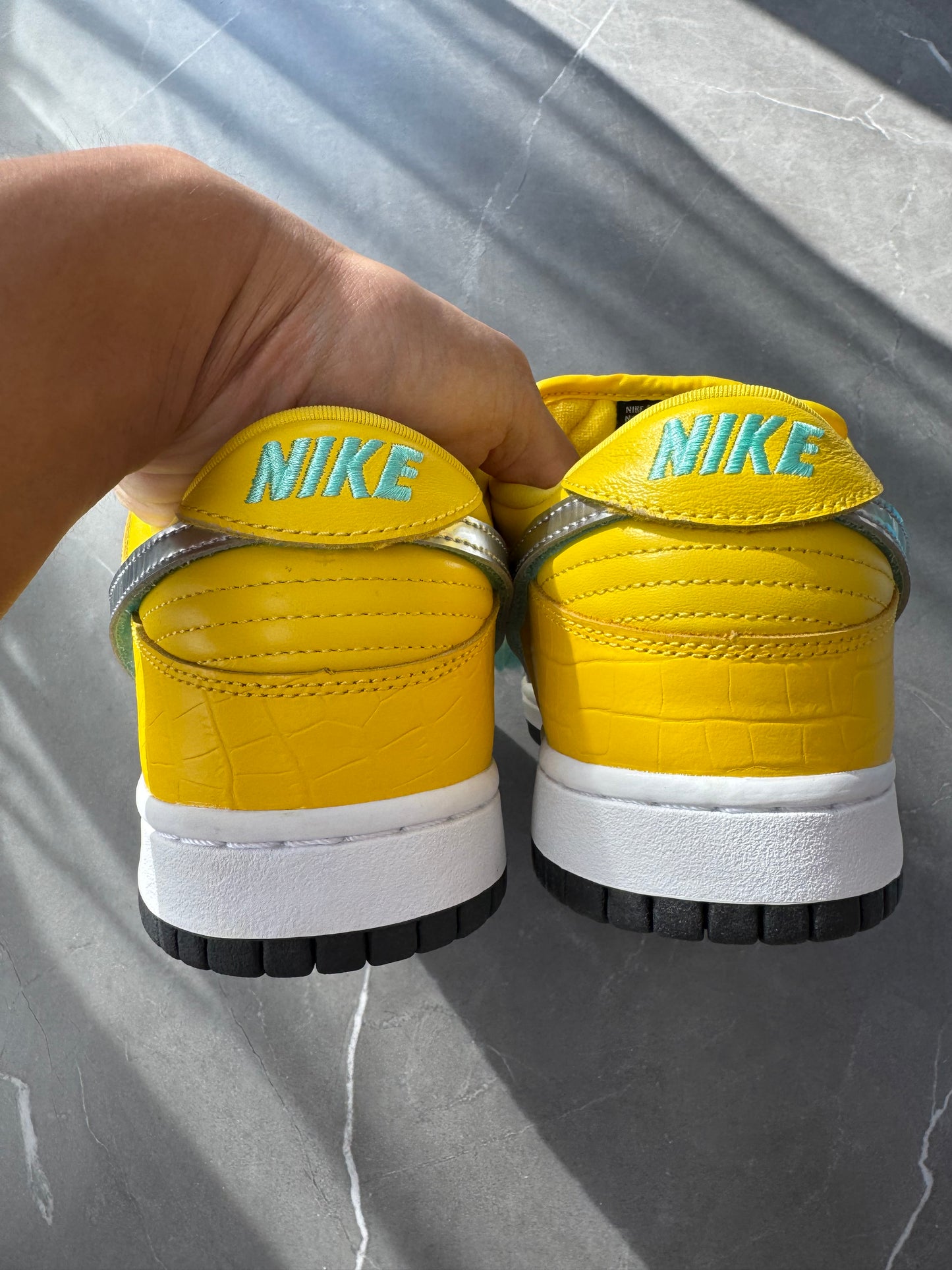 Dunk Low Pro SB Canary Diamond Friends & Family