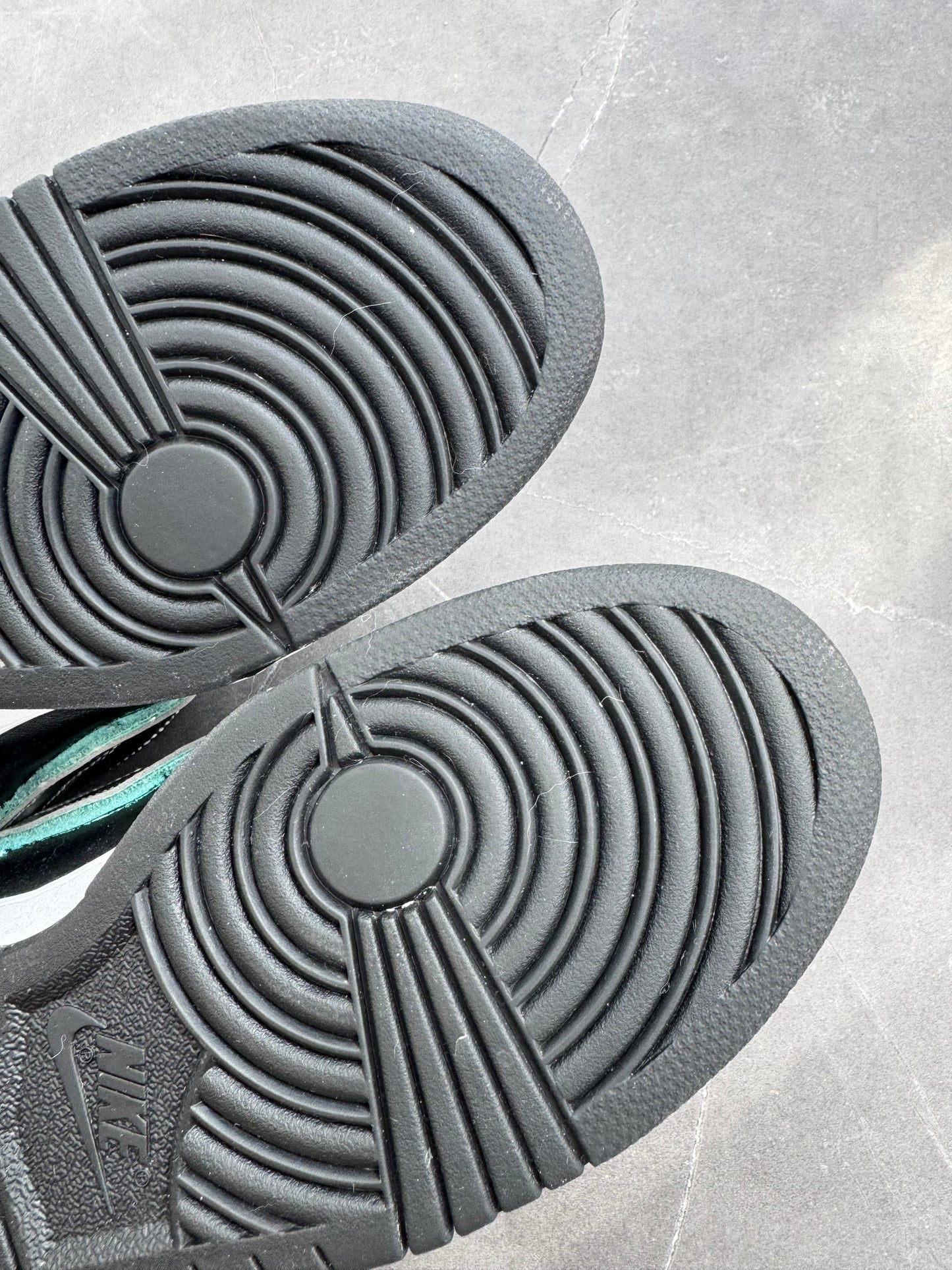 Dunk Low Pro SB Tiffany Black Diamond US10.5