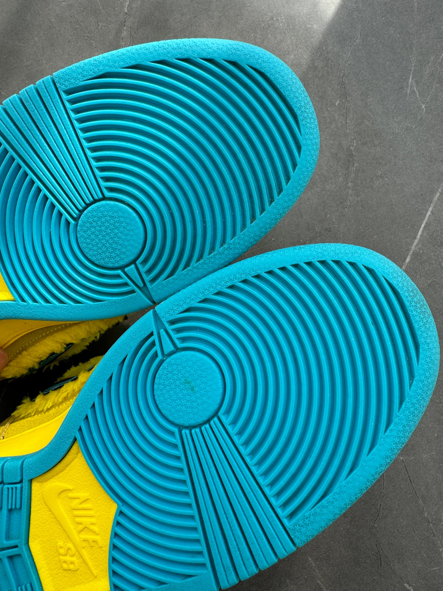Dunk Low Pro SB Greatfuldead Bear Opti Yellow US11
