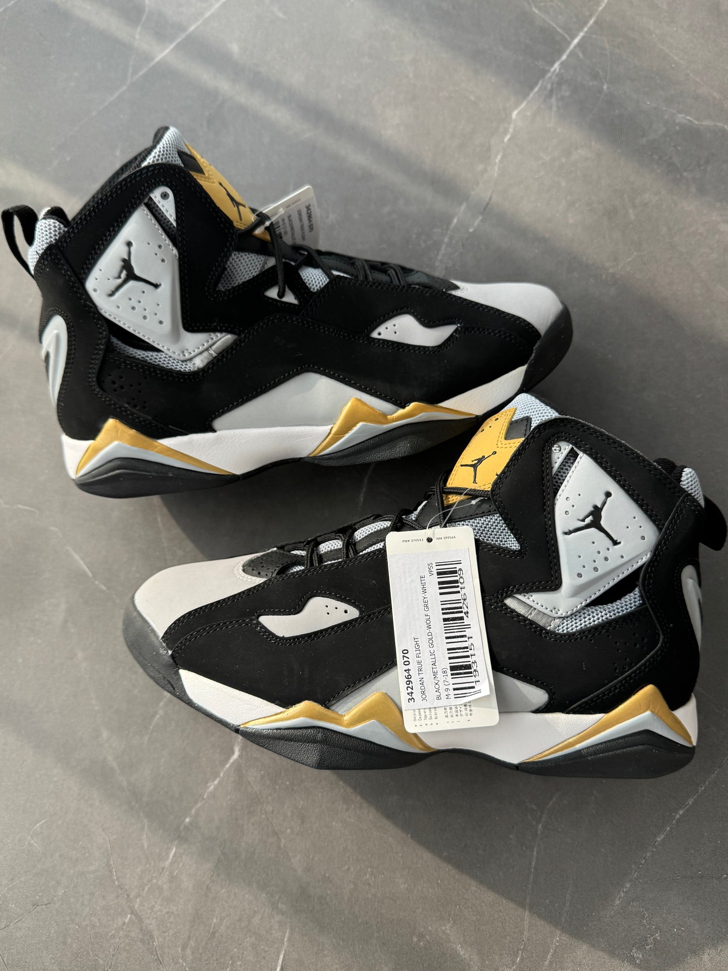 Jordan True Flight Black Metallic Gold Unreleased Sample 2018