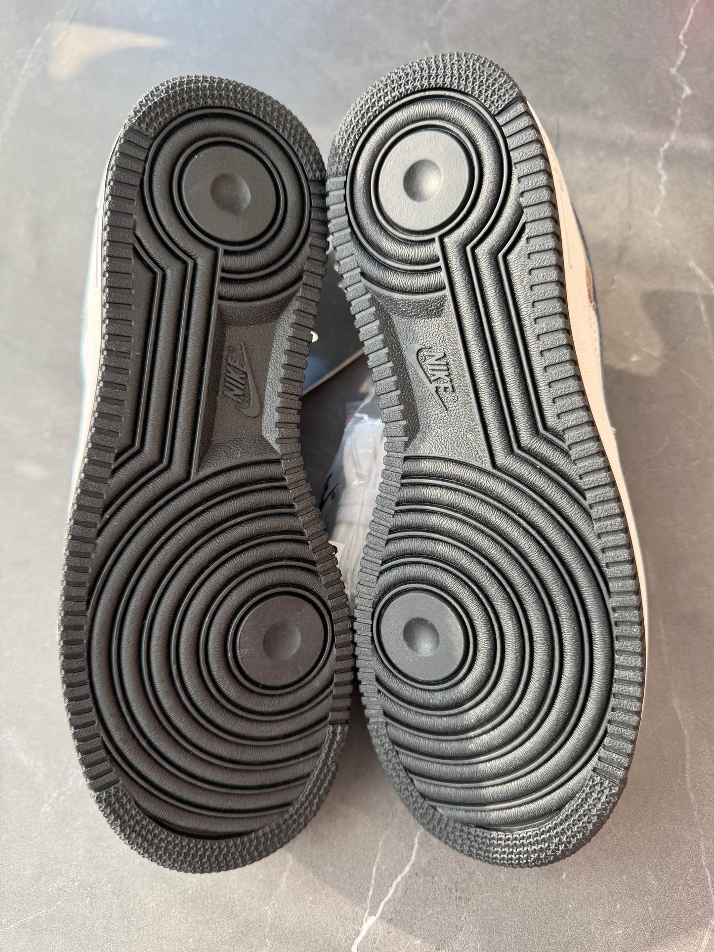 Air Force 1 Low Premium Escape 2.0 2005