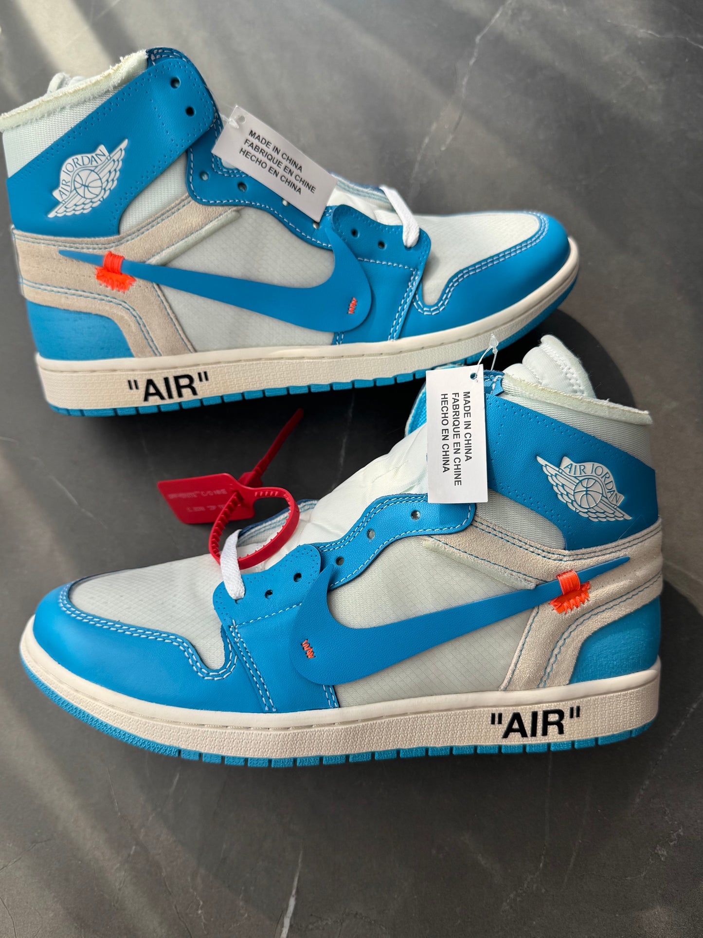 Air Jordan 1 High Off-White University Blue US11