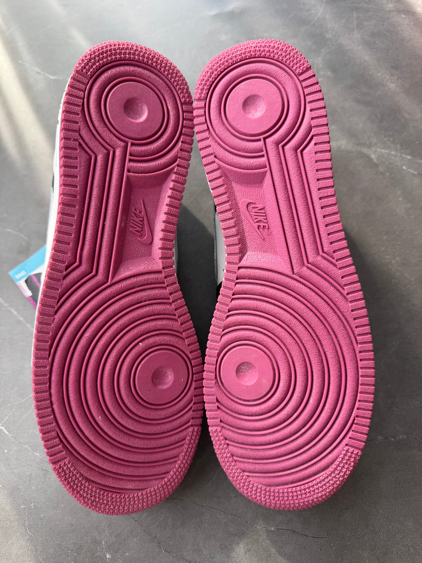 Air Force 1 Low Vibe 2004 US11.5