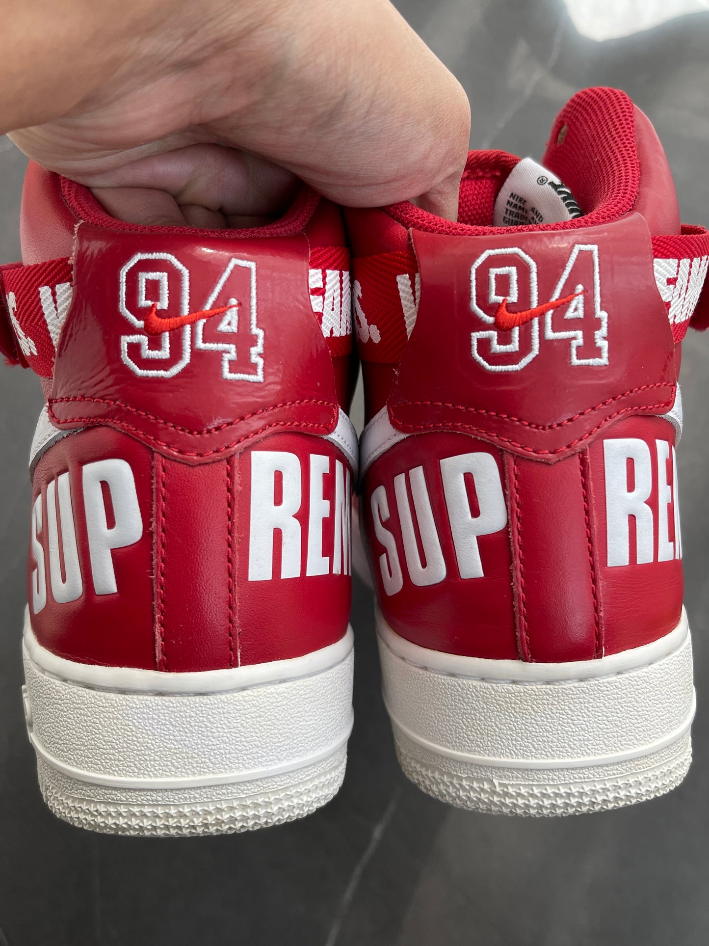 Air Force 1 High Supreme Red World Famous 2014 US10 Lot1