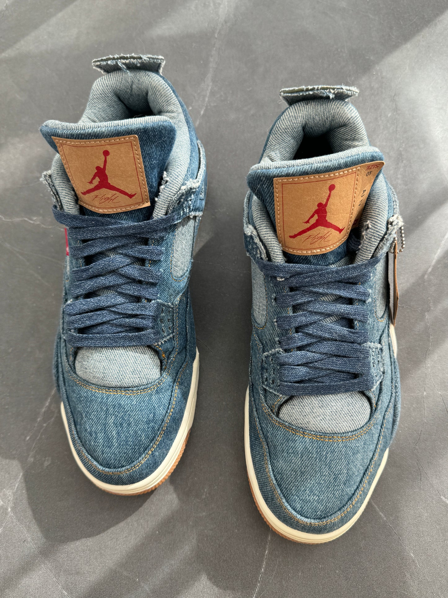 Air Jordan 4 Levi‘s Blue Denim