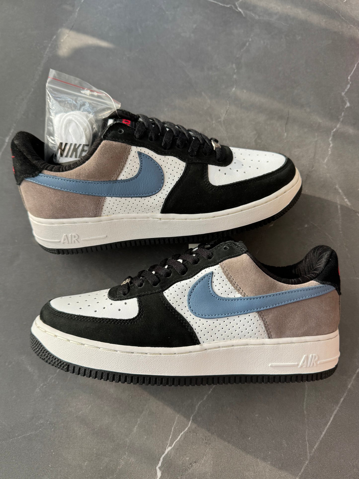 Air Force 1 Low Premium Escape 2.0 2005