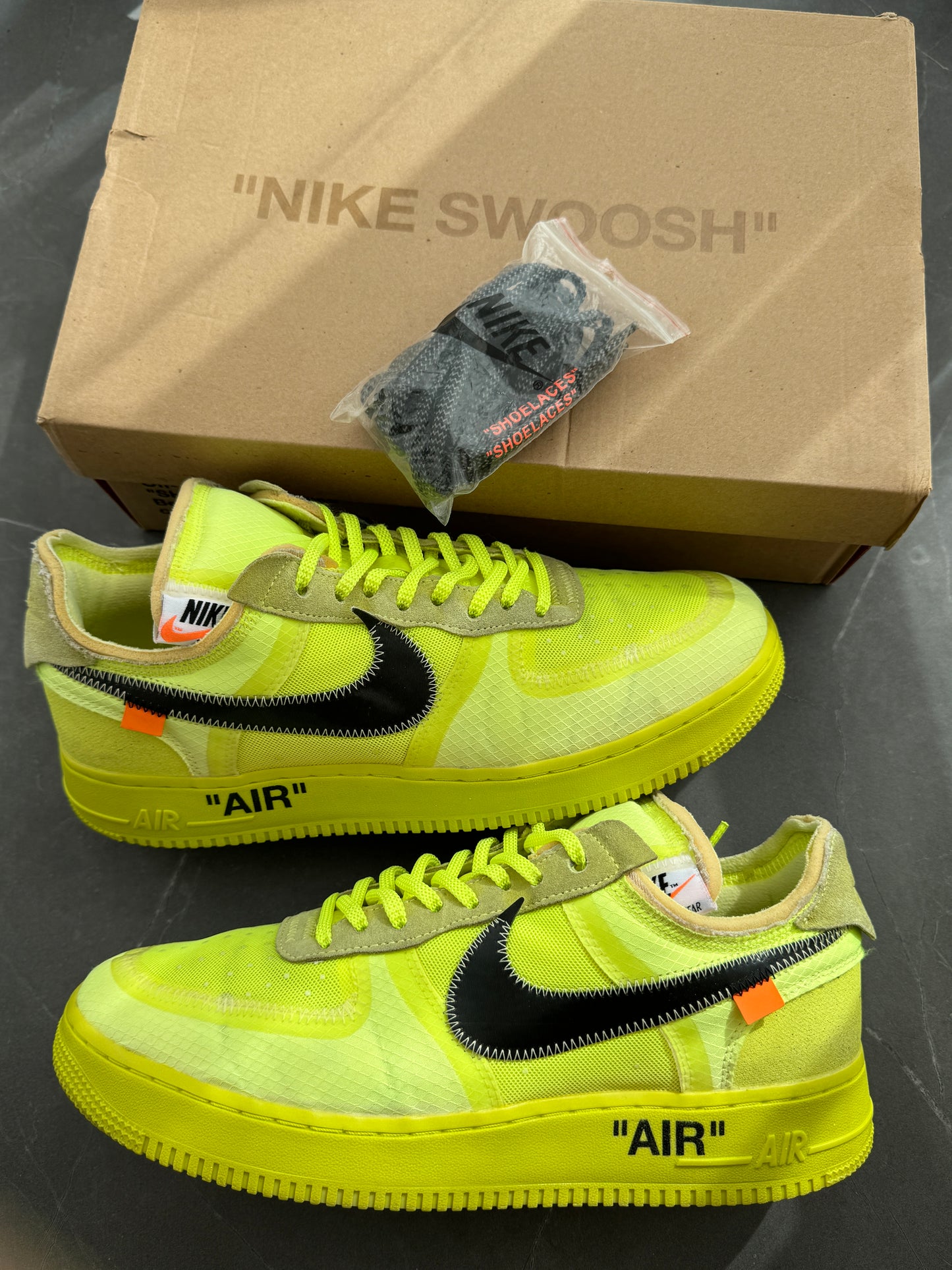 Air Force 1 Low Off-White Volt