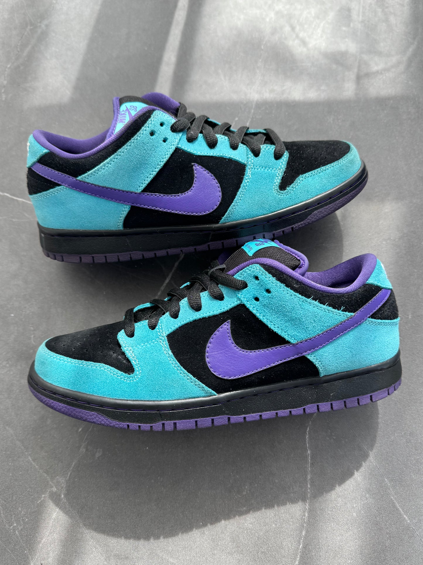 Dunk Low Pro SB Skeletor US8