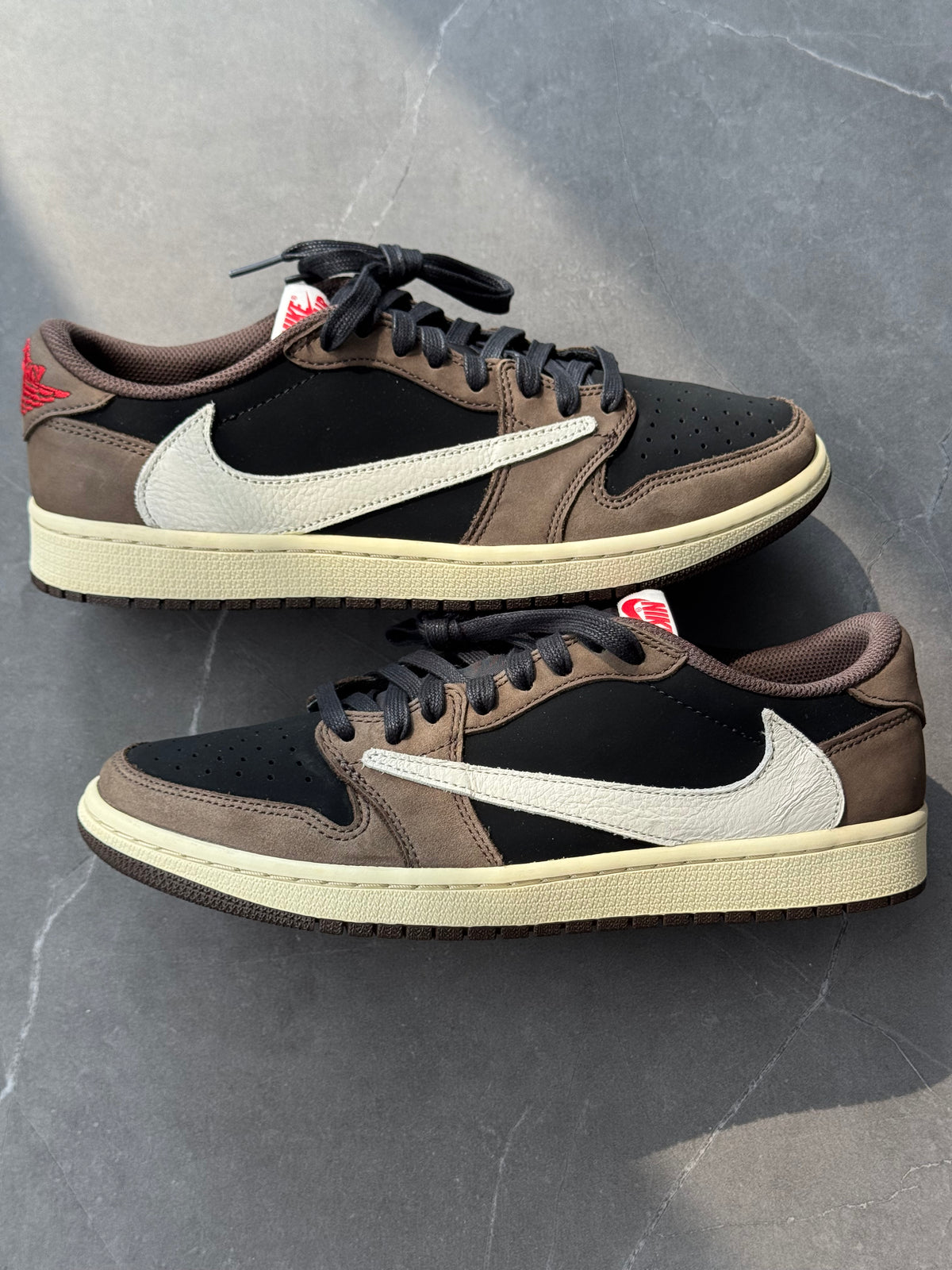Air Jordan 1 Low Travis Scott Mocha US9